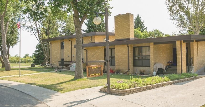 The School Sisters of Notre Dame Central Pacific Province Grants $1,000 to Dakota Boys and Girls Ranch