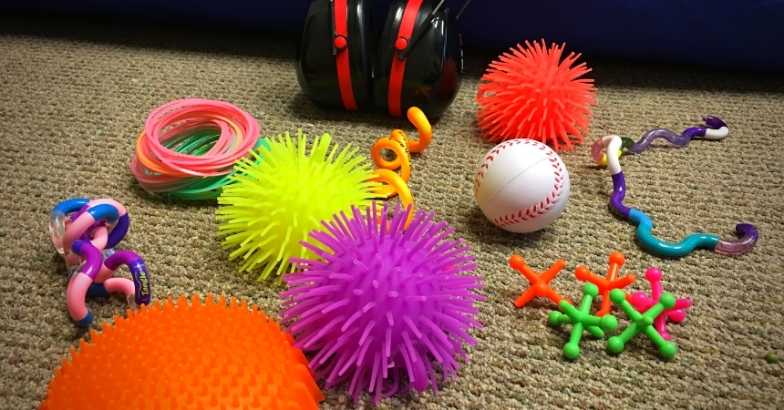 Dakota Boys and Girls Ranch Receives $1,000 from Great River Energy