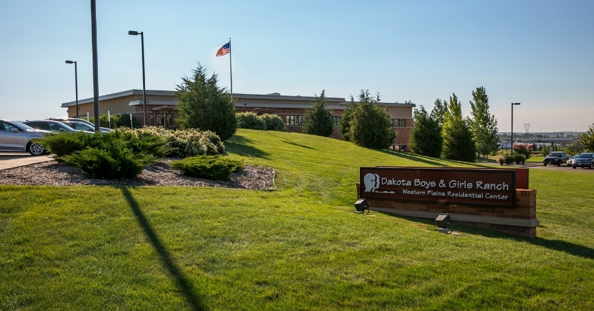 MDU Resources Foundation Grants $4,000 to Dakota Boys and Girls Ranch