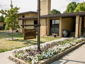 Verendrye Electric Awards $1,500 to Dakota Boys and Girls Ranch