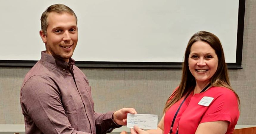 Kiwanis Club of Fargo Awards $2,500 to Dakota Boys and Girls Ranch