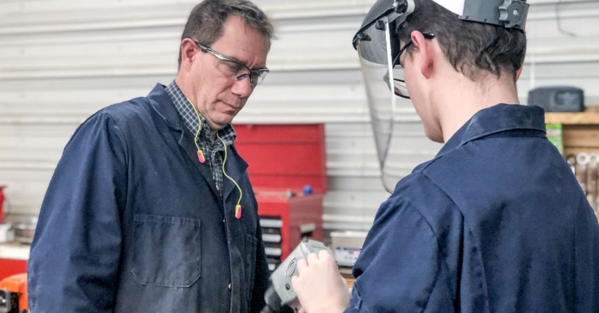 BNSF Railway Foundation Awards $6,000 to Dakota Boys and Girls Ranch